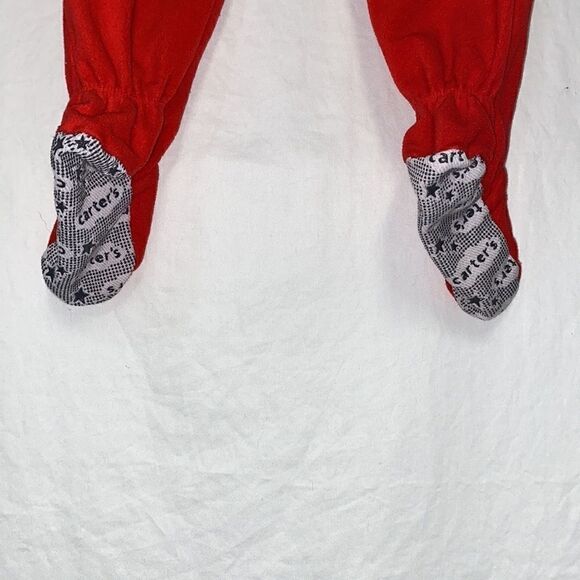 Used like new Carter’s 18m reindeer pajamas - Picture 3 of 3